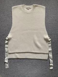 綿混ニットベスト／ホワイトのサムネイル