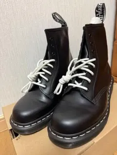 Dr.Martens 1460 】グリーン37使用感少・一から育てたい方に - メルカリ