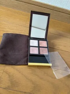 美品 トムフォード アイシャドウ アイカラークォード31 スールサーブル