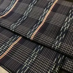 【kimono】紬 洗い張り 紺地 絣 格子文様 正絹のサムネイル