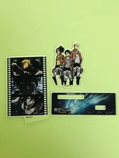 進撃の巨人 場面写 アクリルスタンド リヴァイ ハンジ エルヴィン