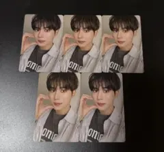 Item thumbnail for item 3cefab70-8e3f-4160-b440-6b2a999ed9e6