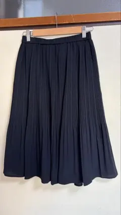 UNITED ARROWS 黒のプリーツスカート Mサイズ