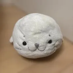 アザラシ型ぬいぐるみ 約30cm ホワイトのサムネイル