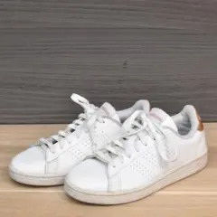 【adidas】（24.0cm）スニーカー