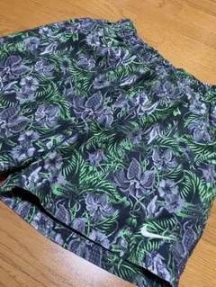 入手困難 ナイキ　ショートパンツ　水着　ボタニカル　トロピカル　Ｍ