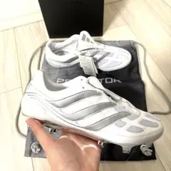 【日本未発売・新品未使用】adidas Predator 25.5cm