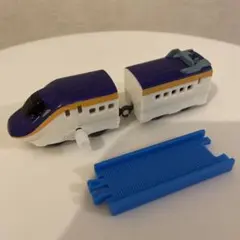 カプセルプラレール E8系新幹線つばさ ゼンマイ車+中間車+直線レール1本