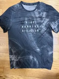 NIKE RUNNING DIVISION Tシャツ