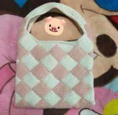 Item thumbnail for item 73f632ec-8f51-46c4-8f23-1a212cd9a027