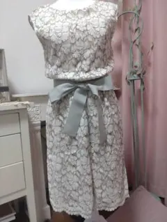 キリア　フラワーレース ノースリーブ ワンピース