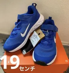 NIKE レボリューション6 キッズ　スニーカー　19センチ