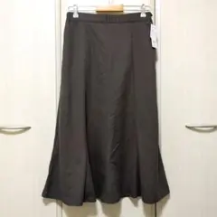 フレアロングスカート　マーメイドスカート　カーキ色　Lサイズ