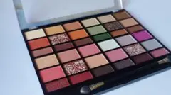 DOLLY ANGEL SHADOW PALETTE 36 COLORS