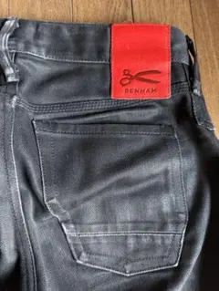 Item thumbnail for item a711a353-f0da-4788-91c8-a2e26d8c10df