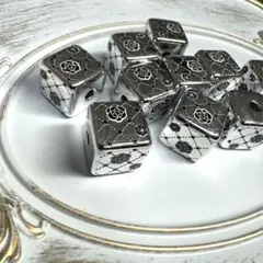 他同梱可★シルバーカラー　カメリア　キューブ　ビーズ