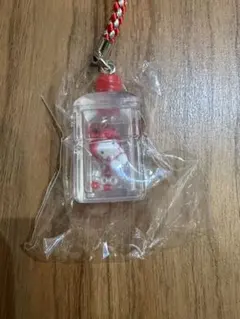 ご当地キティ　根付け　アップルジュース　りんごジュース　リンゴジュース　レア