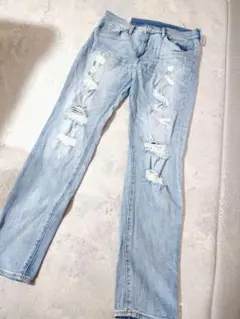 H＆Мライトブルーダメージデニムパンツ33/32