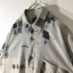 【個性派古着】半袖デザインシャツ　灰色　柄　シックな配色　韓国製　メンズ L