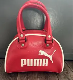 PUMA ミニバッグ型キーホルダー レッド - メルカリ