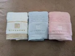 GIVENCHYフェイスタオル３枚セット（箱なし）