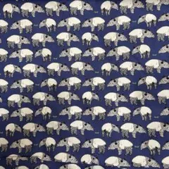 青色の動物プリント綿生地　110x155 新品未使用