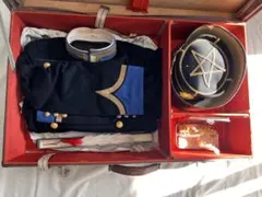 大日本帝國大礼服　航空大礼服　木箱付 検将校陸軍海軍軍隊軍服肩章勲章満州支那事変 2026年最新】大礼服 海軍の人気アイテム - メルカリ