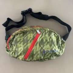 Columbia 折り畳みボディバッグ ウエストポーチ カモフラ柄