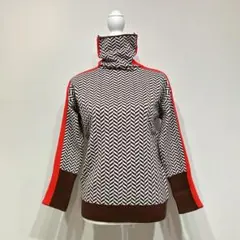 【即日発送・送料無料】新品未使用ハイネックセーターニットタートルネック／幾何学