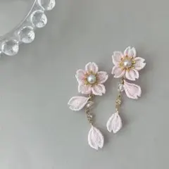 no.157【B】桜花びらピアス イヤリング　和風　ピンク　卒業式　袴　サクラ