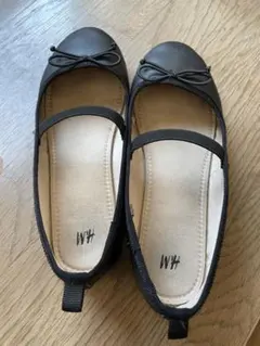 バレエシューズ