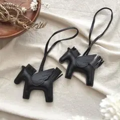 ★新品 未使用★ ペガサス バッグチャーム 黒 ペア 合皮【２点セット 】