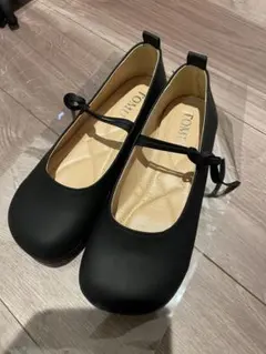 新品✩.*˚TOMU 黒 リボン付きバレエシューズ