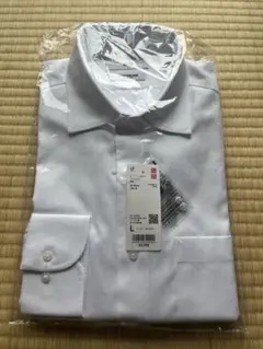 ユニクロワイシャツ新品スリム