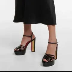 美品　Christian Louboutin ルブタン ヒール 36のサムネイル