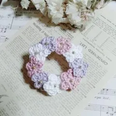 ナチュラル✿フラワーモチーフのリースブローチ　②