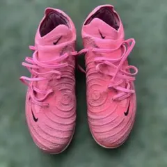 Nike サッカーシューズ ピンク