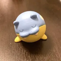 タマザラシ　ポケモン　肩ズン　カプセルトイ　ガチャガチャ