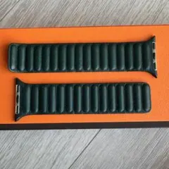 X’masカラー　Apple Watch 純正レザーリンク　セコイヤグリーン