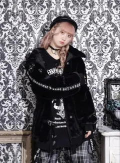 NOEMIE ダブルバックルねこ耳ユニセックスボアブルゾン - メルカリ