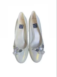 23区 パンプス 白 シルバー