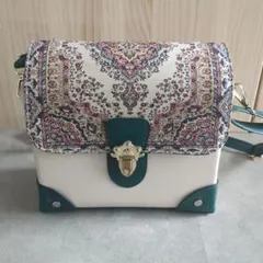 トルコ　柄ボックス型ショルダーバッグ