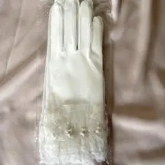 ウェディンググローブ　ドットレース　フラワー　ホワイト　結婚式　手袋　白