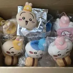 ちいかわ　配達員　マスコット　販促おかおバッジ　うさぎ　ハチワレ　くりまんじゅう ちいかわ 配達員 マスコット 販促おかおバッジ うさぎ ハチワレ くり