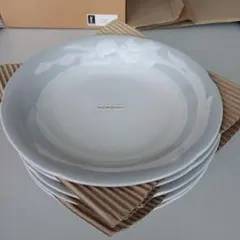 イブサンローラン　パスタカレーセットのサムネイル