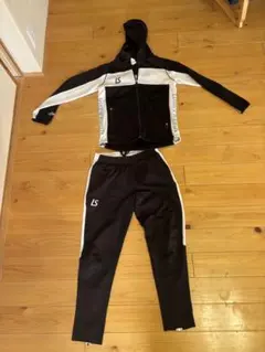 Item thumbnail for item 1204d565-2476-47d5-93f5-2405fdd7c714