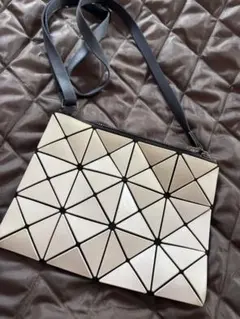 BAO BAO ISSEY MIYAKE ショルダーバッグのサムネイル