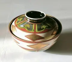 金多色装飾の漆器の椀