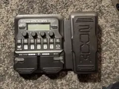 ZOOM G1X FOUR マルチエフェクター 本体（アダプター無し）箱無し