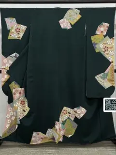 千總謹製 落款入 振袖 金駒 金彩 正絹 躾糸付き A361のサムネイル